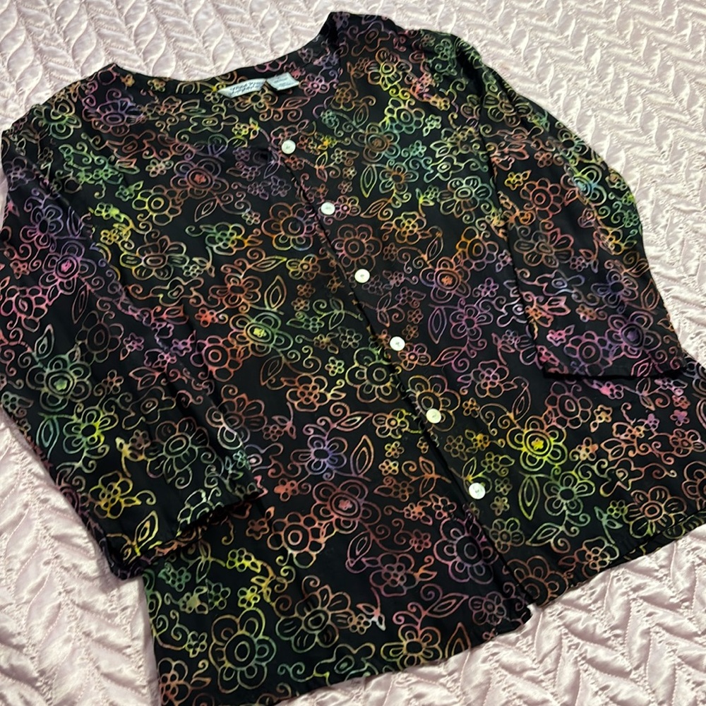 Wind River-Medium button up shirt/shirtjac, mother of pearl buttons, 3/4 sleeves
